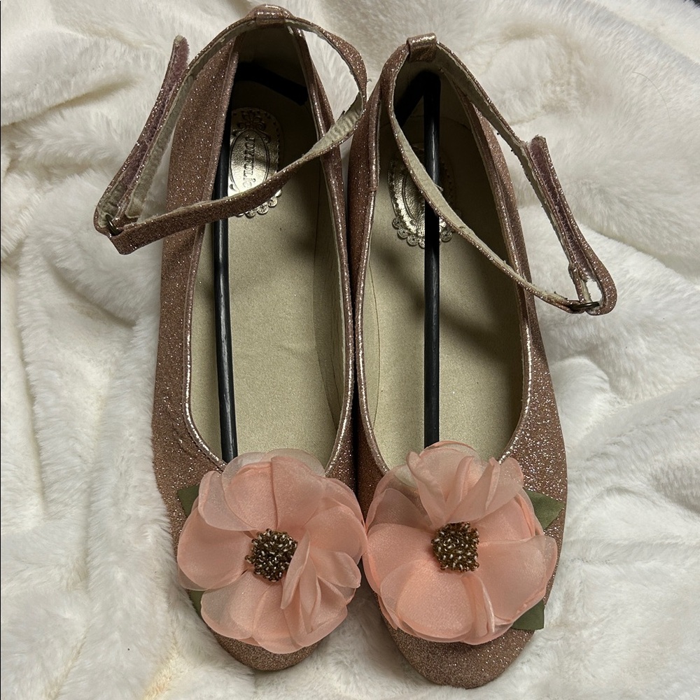 Joyfolie Rose Gold Shimmer Ballet Flats with Floral Accent, Big Girls Size 5